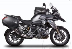 Montage du boîtier latéral SHAD R1200GS